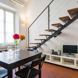 Apartment Della Scala Modern Florence